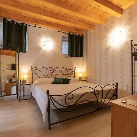 Apartament Vecchia *